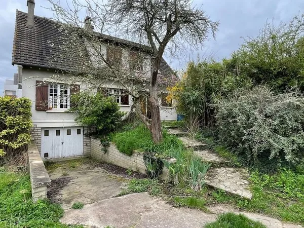 Maison 5 pièces 140 m²