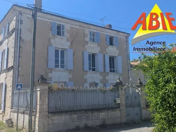Maison 5 pièces 130 m²