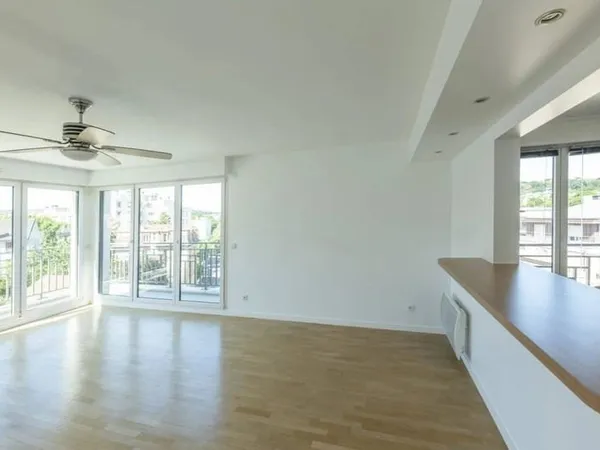 Appartement 4 pièces 96 m²