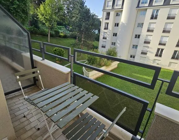 Studio 1 pièce 33 m²