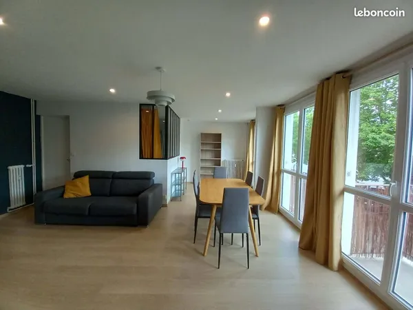 À louer - T2 meublé lumineux 47 m² avec parking - Centre-ville Poitiers