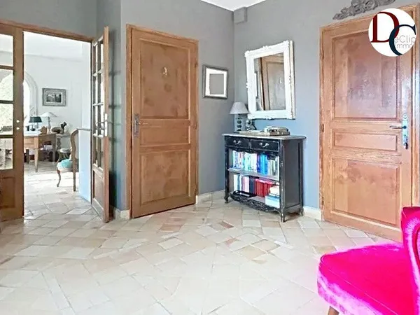 Grande maison familliale située aux portes de Senlis