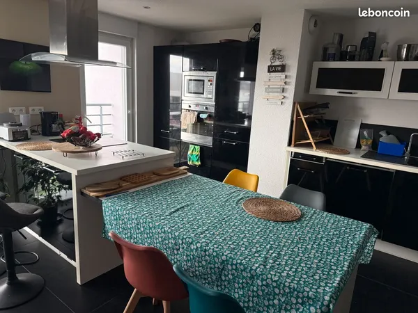 Appartement meublé 2 pièces 55 m² - 950 CC - dispo 15 juin