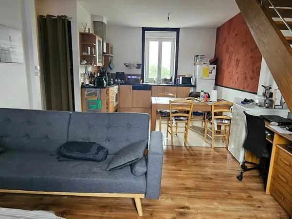 DINAN / Duplex 2 chambres avec 2 places de stationnement actuellement loué !