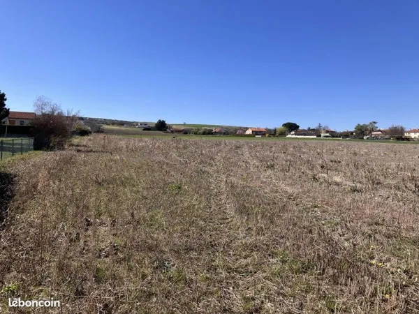 Terrain 346 m² Lempdes
