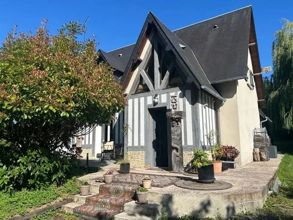 À vendre - Maison contemporaine à Reux (14)