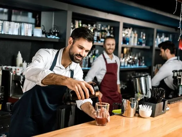 Fonds de commerce BAR PMU / RESTAURANT à vendre SAINT LAURENT DU VAR (06)