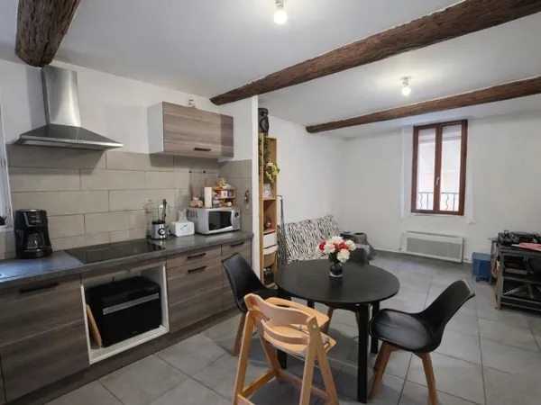 Immeuble 12 pièces 239 m²