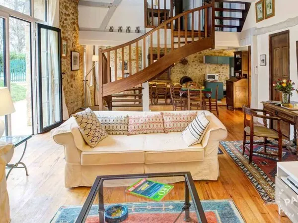 Maison 6 pièces 165 m²