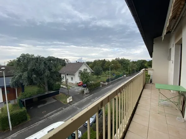 T2 meublé avec garage