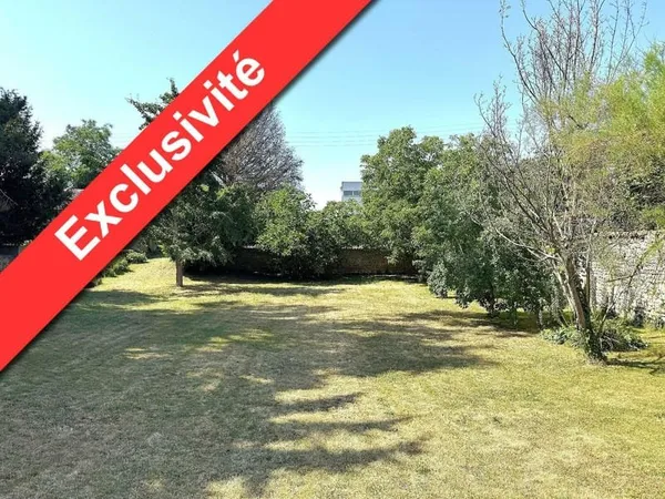 Terrain 1222 m²