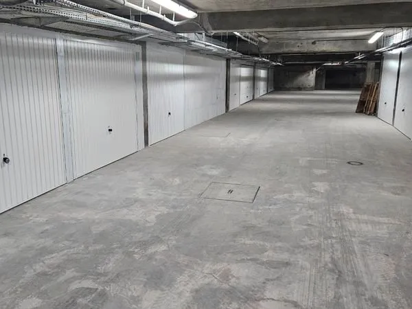 Parking box 50 m2 stockage