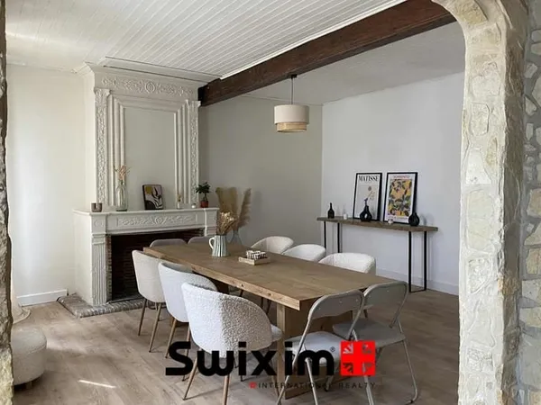 Maison de bourg en pierre de 153 m² VERTHEUIL
