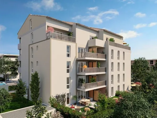 T5 avec terrasse et double stationnement La Garde (Les Sav