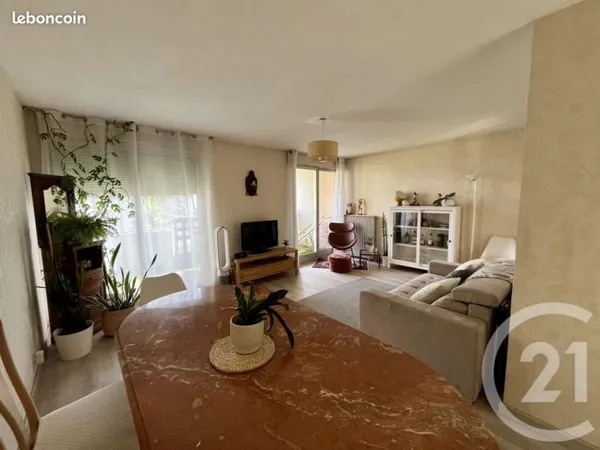 Appartement 4 pièces 70 m²