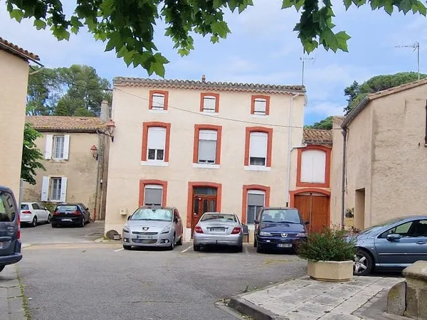 MAISON DE VILLAGE T6 - 200 M2 - 11250 VERZEILLE