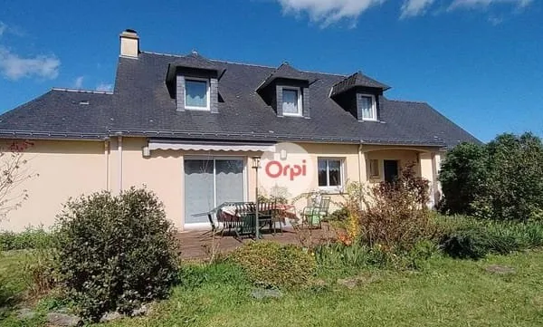 Maison 6 pièces 157 m²