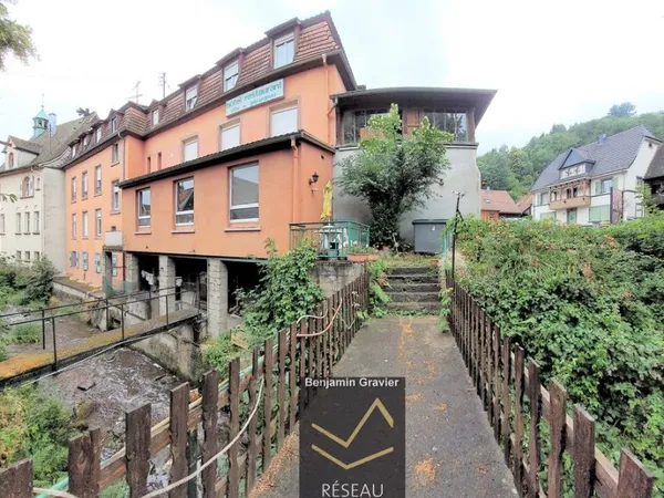 Immeuble 700 m²