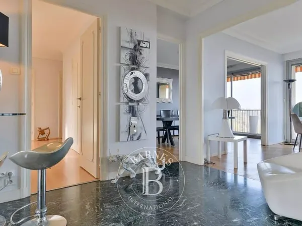 Sainte-Foy-les-Lyon - Appartement de 125 m2 - 3 chambres - Balcon