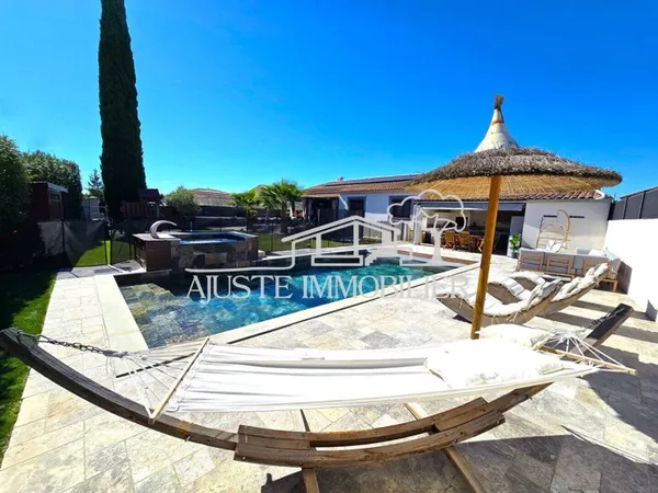 Maison de plain-pied 7 pièces 200 m²