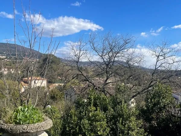 Vente maison à renover 355m2 Grasse (quartier St Jacques)