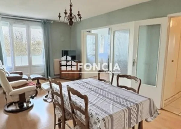 Appartement T3 avec Balcon et Garage - proche HPL