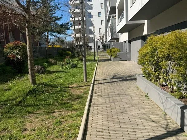 Appartement rez de chaussée Évry centre