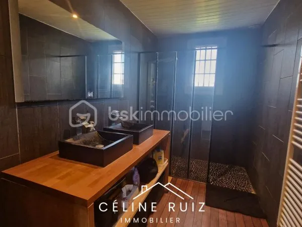Maison 6 pièces 126 m²