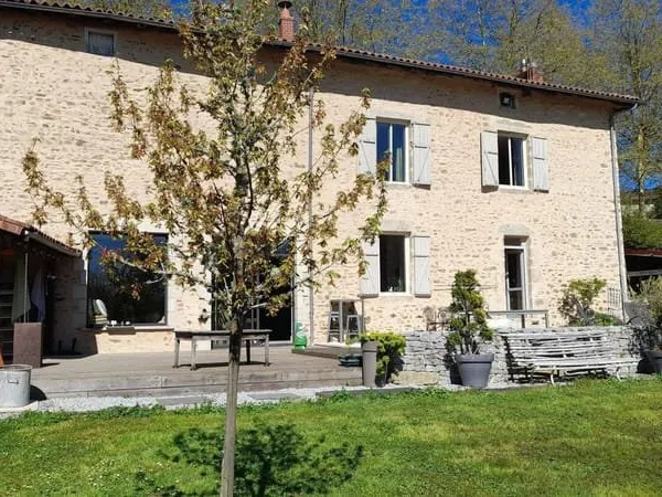Maison 6 pièces 211 m²