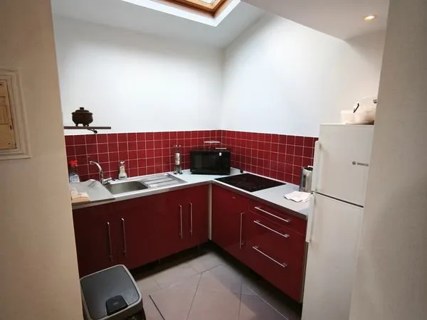Studio meublé sur la ville de Saint-Ouen