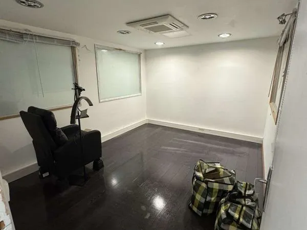 Commerce Location Gagny  15m² 430€