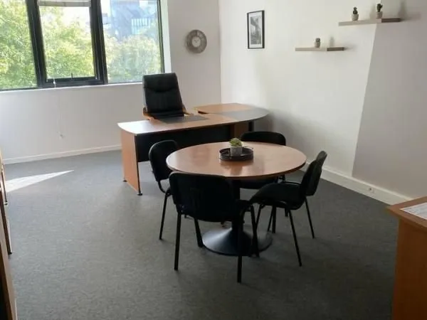 Bureau 31 m²