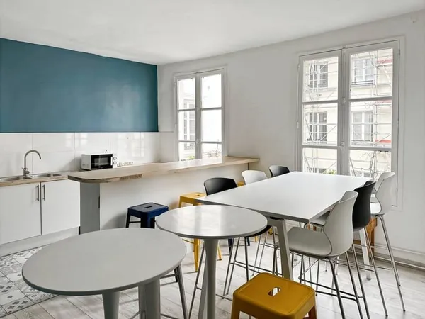 Bureaux 365 m²