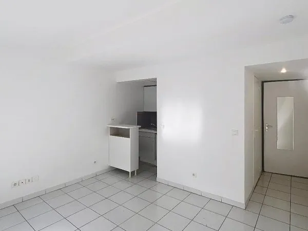 Appartement 1 pièce 19 m²