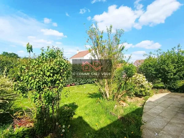 Maison 8 pièces 203 m²