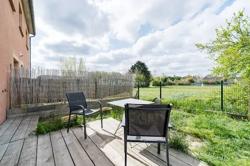 Local commercial 2 pièces 476 m²