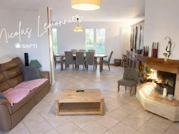 En exclusivité - Maison familiale 148 m² à Esquay-Notre-Dame (15 min de Caen)