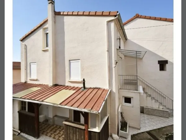 Propriété 8 pièces 150 m²