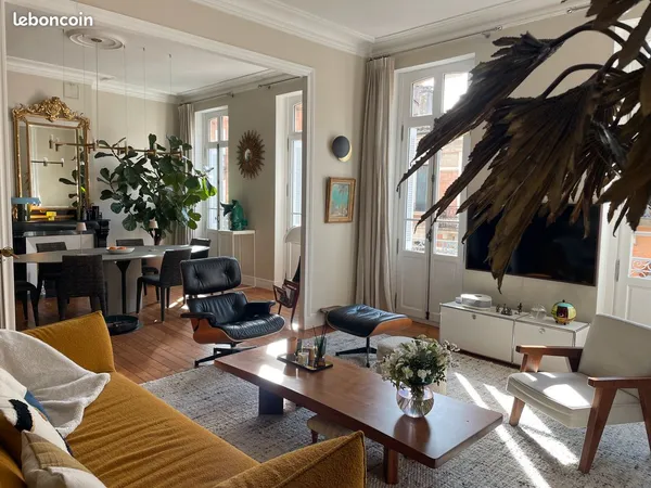 Appartement FF4, 113 m2 Toulouse hyper centre, rue Raymond IV