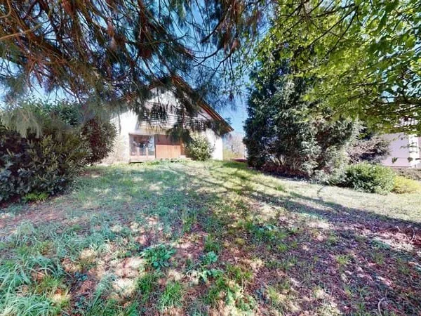 Maison 5 pièces 210 m²