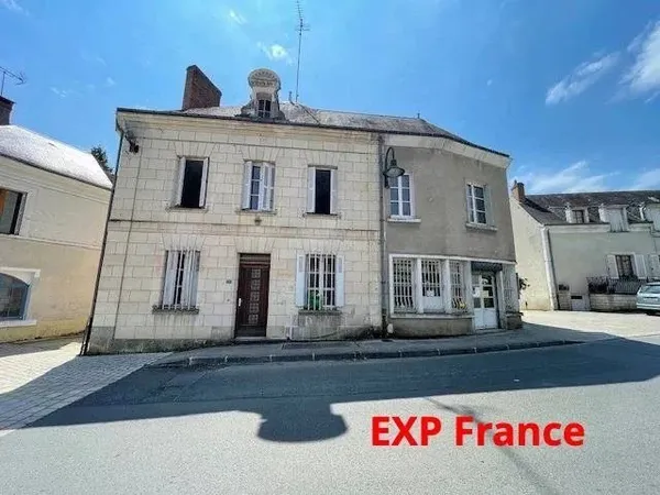 Maison de Village LOCHÉ-sur-INDROIS 37460 à 15 KM de LOCHES -