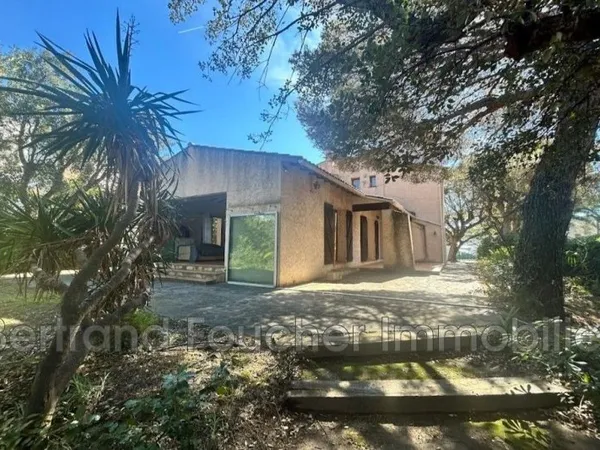 Villa 6 pièces 140 m²