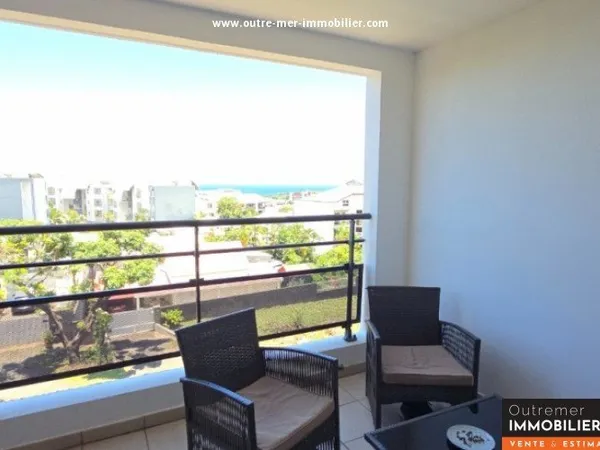 Appartement T4 rénové avec vue mer - Secteur calme