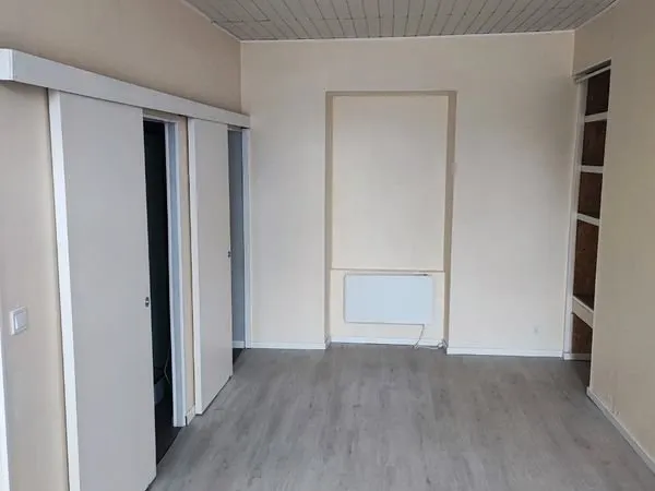Loué grand studio