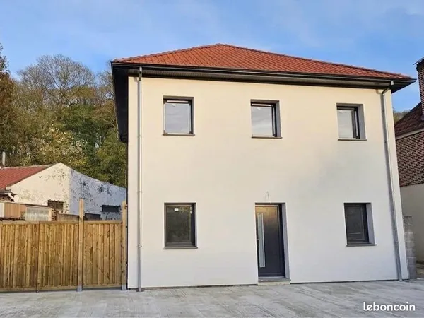 Maison 4 chambres jardin 2 Sdb secteur Porte Nord