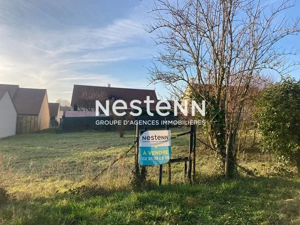 Terrain 758 m²