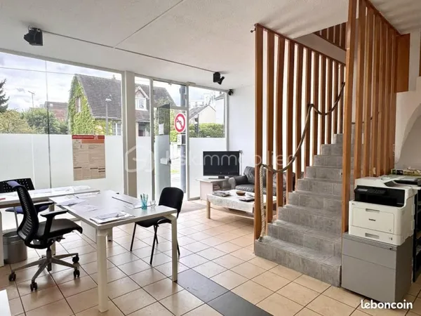 Local commercial 97 m²