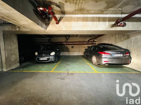 Parking 15 m²