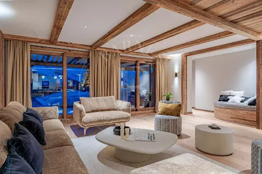 Appartement 6 pièces 157 m²