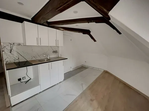Studio avec mezzanine - Sélestat